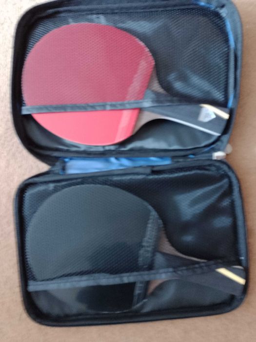 Paletki tenis stołowy / ping pong 6 gwiazdek 2 sztuki plus pokrowiec