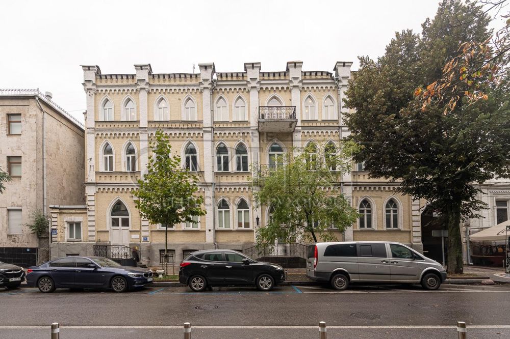 Продаж комерційного приміщення, вул. Є. Чикаленка, Шевченківський р-н