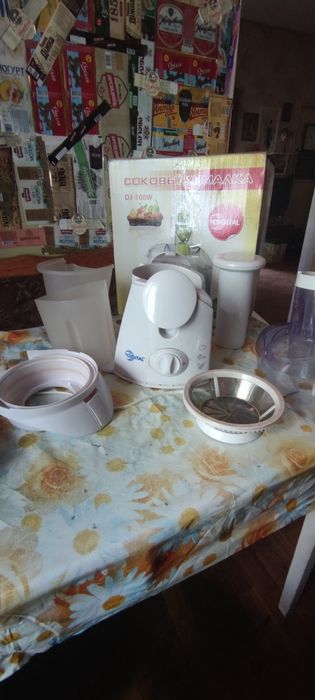 Продам соковыжималка DJ-500W