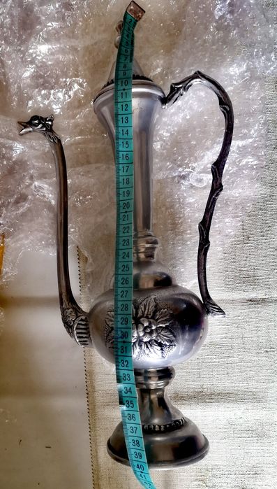 Peças decorativas em estanho