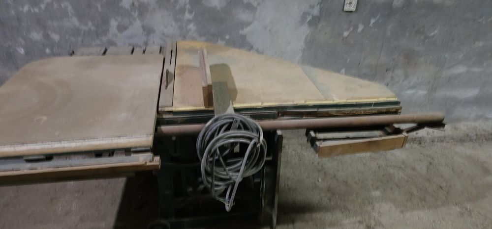 Máquina de corte de madeira profissional