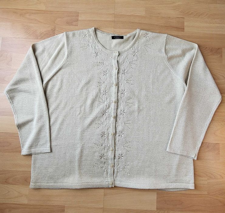 Sweter damski z błyszcząca nitką