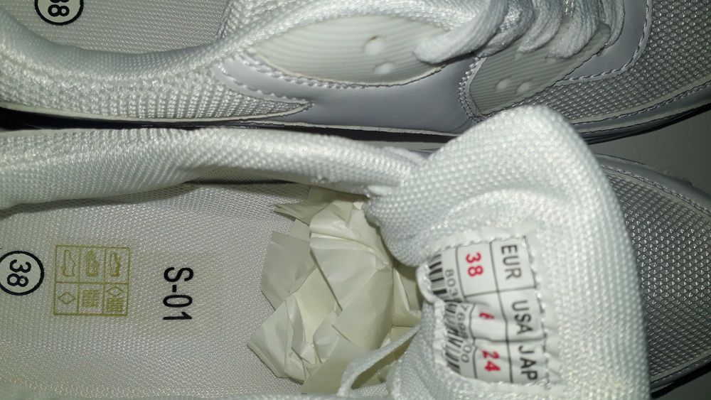 Buty sportowe,snikersy Białe rozm.38