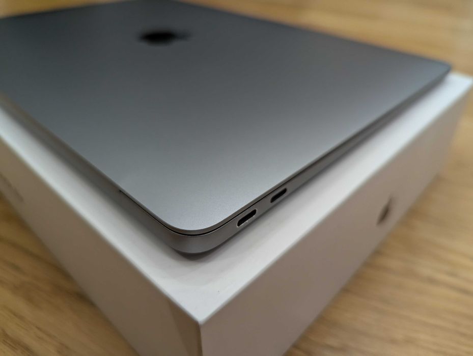 MacBook Air 2018 A1932