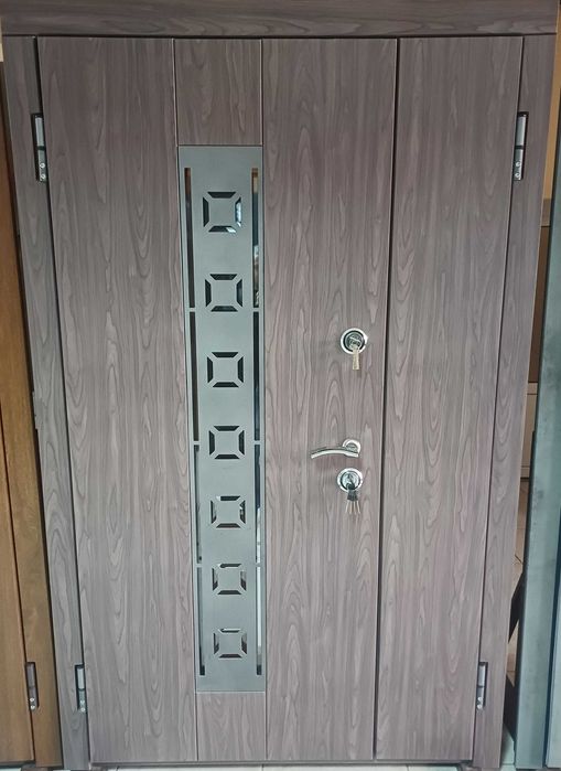 двері вхідні в квартиру