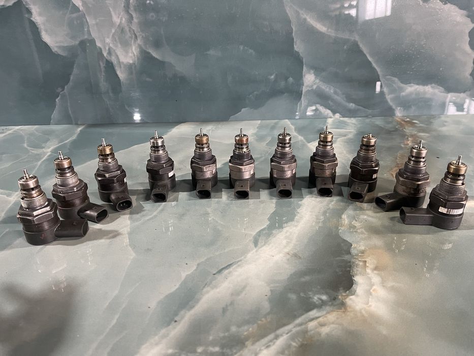 Датчик рампи Е39 бмв регулятор тиску в рейці BMW E46 E60 E53 шрот