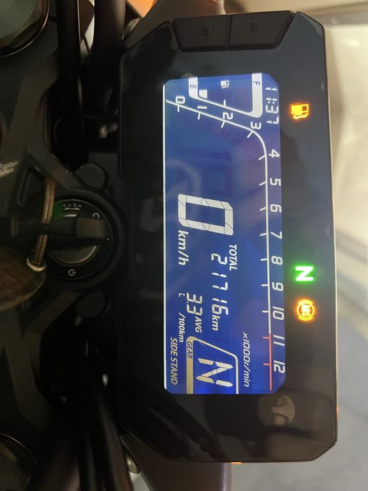 Honda cb125r em excelente estado