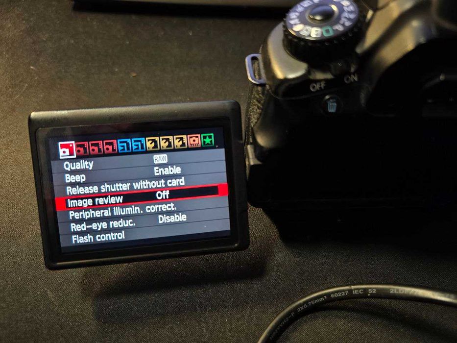 Câmera DSLR Canon EOS 60D