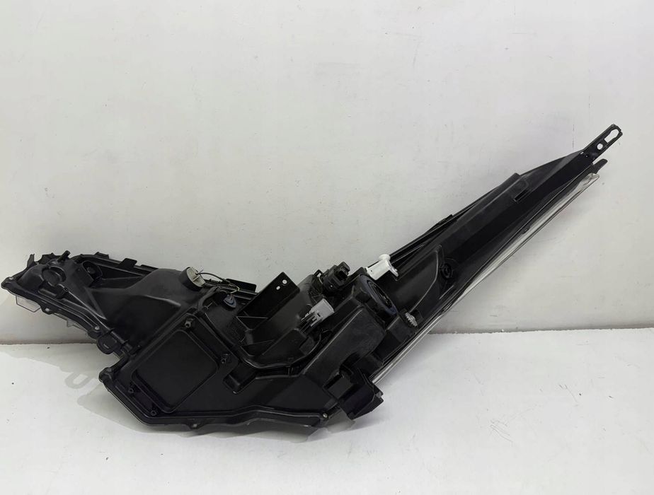 ford focus mk4 iv 4 lampa prawa przód ładna mx7b-13e014-cd