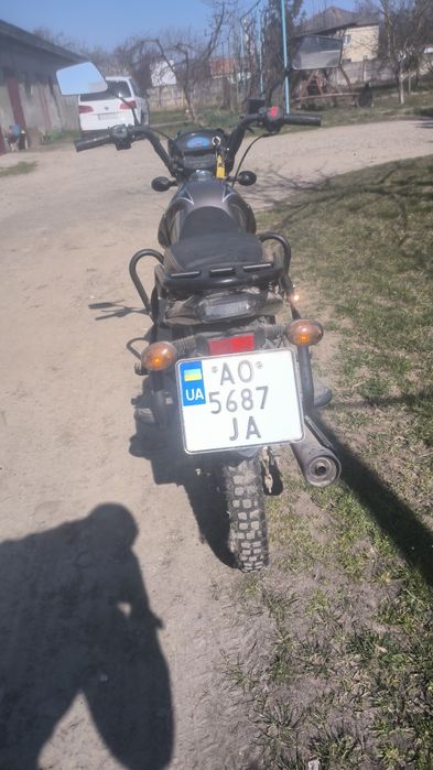 Продам мотоцикл спарк 125