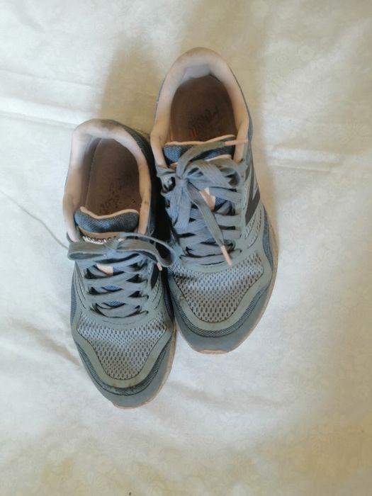 Buty sportowe rozmiar 37 New Balance