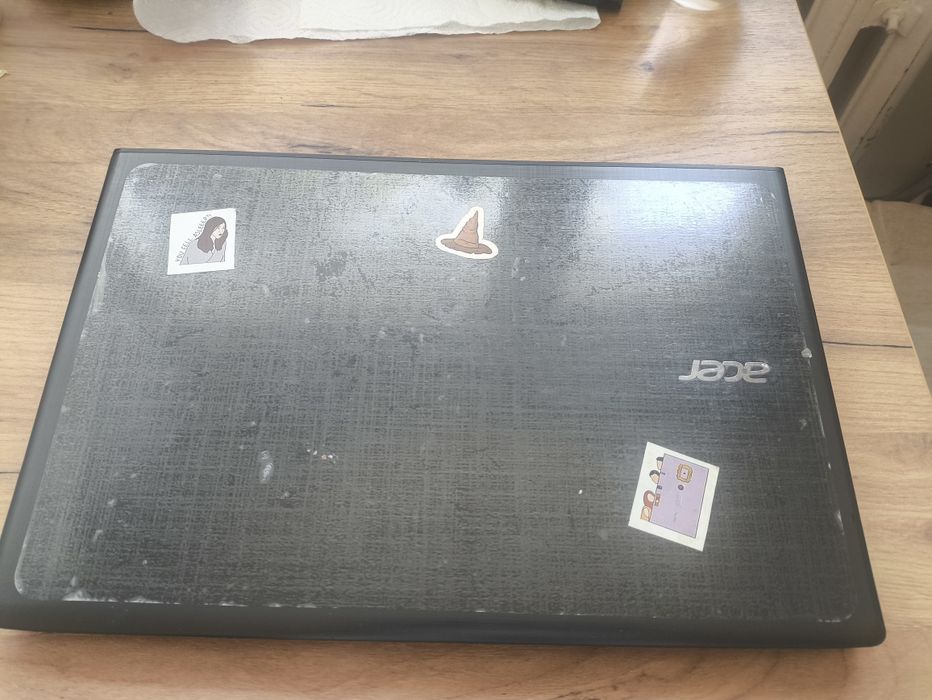 Sprzedam laptop używany Acer