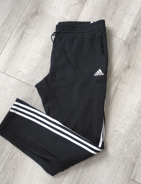 Жіночі спортивні штани Адідас