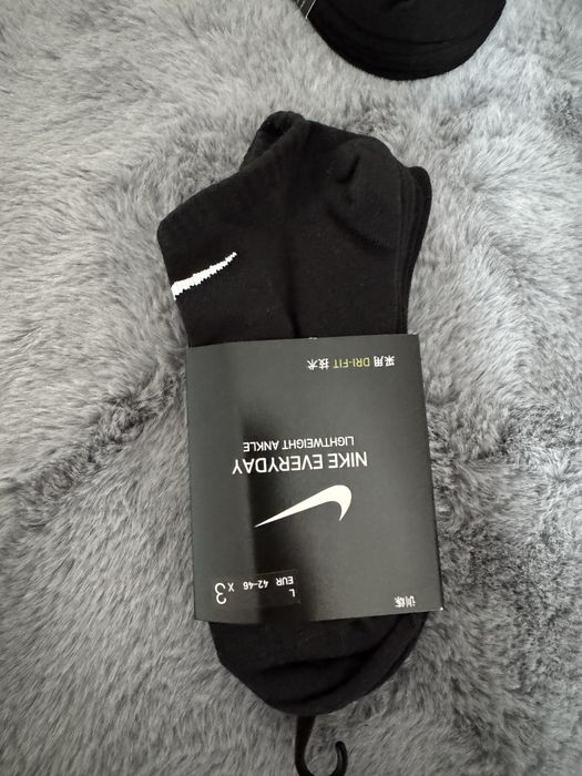 Meias Nike Pezinhos/Cano Alto/Cano Médio