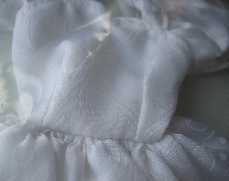 Vestido artesanal para bonecas Barbie (2)