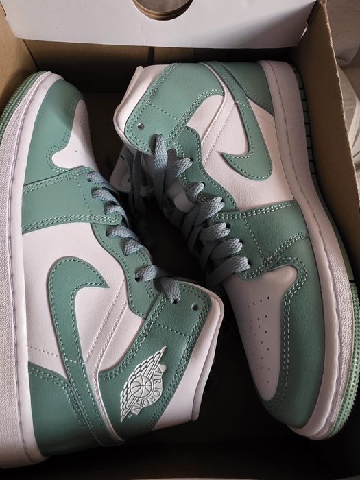 Nike Air Jordan 1 Mid WMNS "White/Canon" Rozm 38 24cm