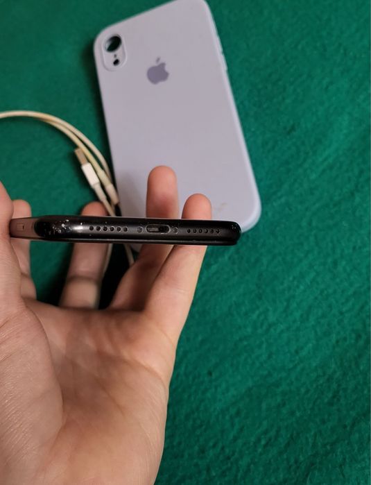 iPhone XR 64 ГБ смартфон Apple