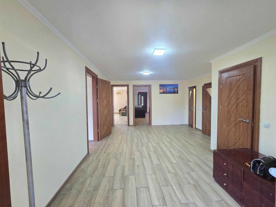 Продаж 3 поверхового Будинку з ремонтом 1й поверх Рясне Руське Львів