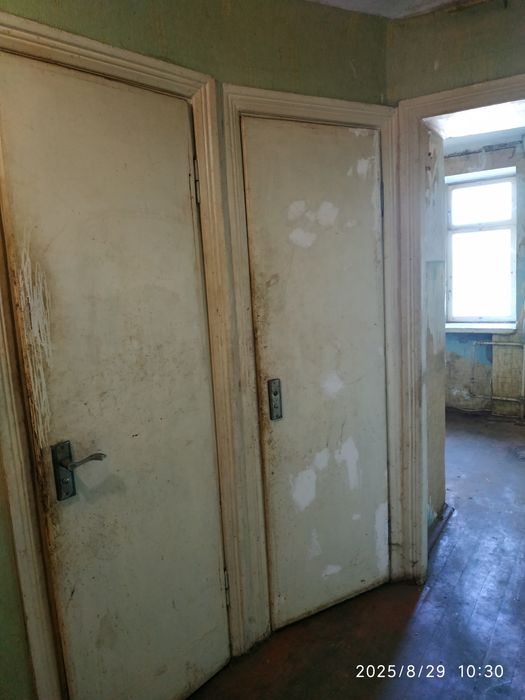 Продам 3 кімнатну квартиру в Змієві Жд.