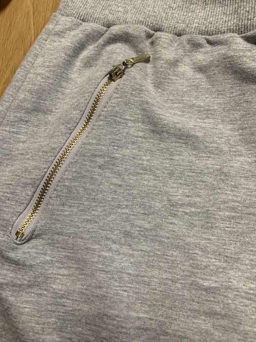 Spodnie dresowe rozmiar L