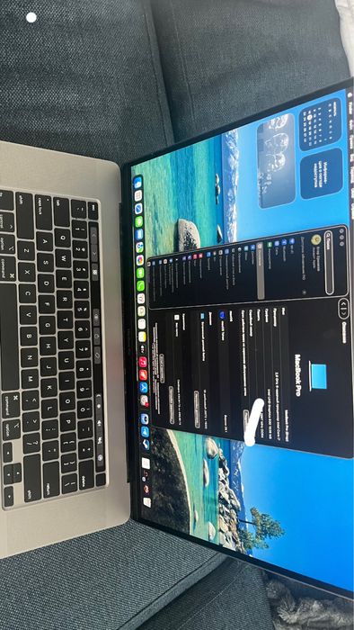 Laptot Apple Macbook pro 16