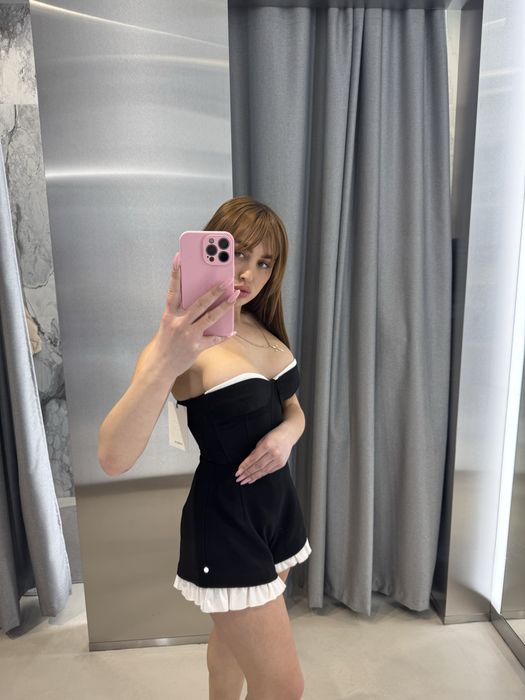 Продам костюм от бренда Cher17, новый с бирками