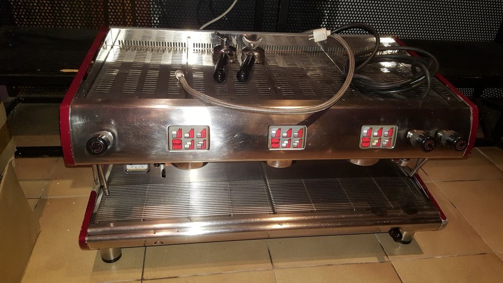 3-Group and 2-Group Coffee Machine64188163662081121