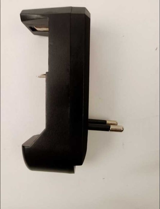 Зарядний пристрій Li-ion