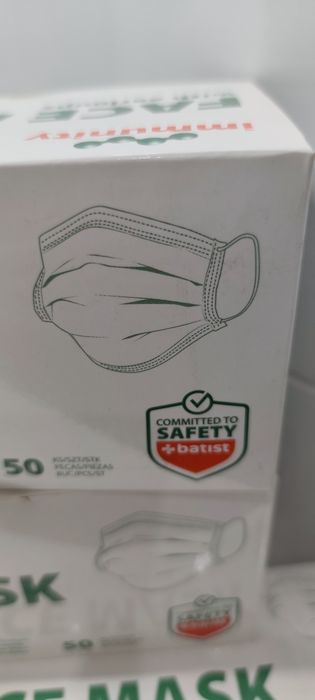 Maseczki ochronne medyczne 50sztuk chirurgiczne
