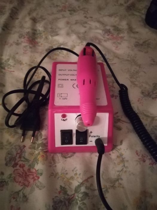 Lima de unhas elétrica