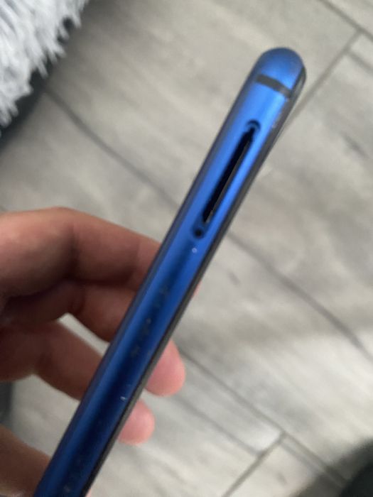 Sprzedam do odblkowania  konto google Honor 8X