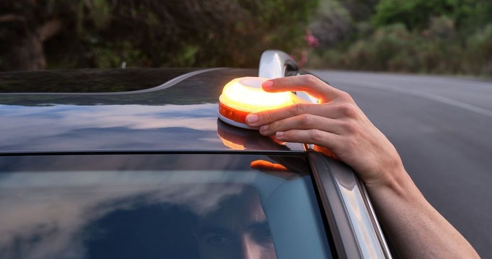 Help Flash - Luz de Emergência Magnética