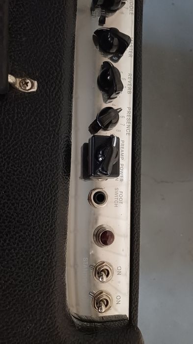 Fender Hot Rod Deluxe (excelente estado)