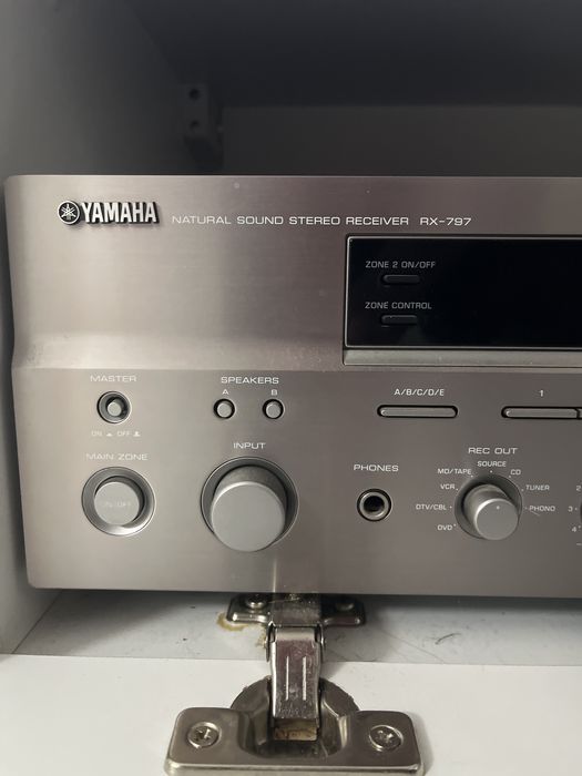 YAMAHA RX-797 amplituner