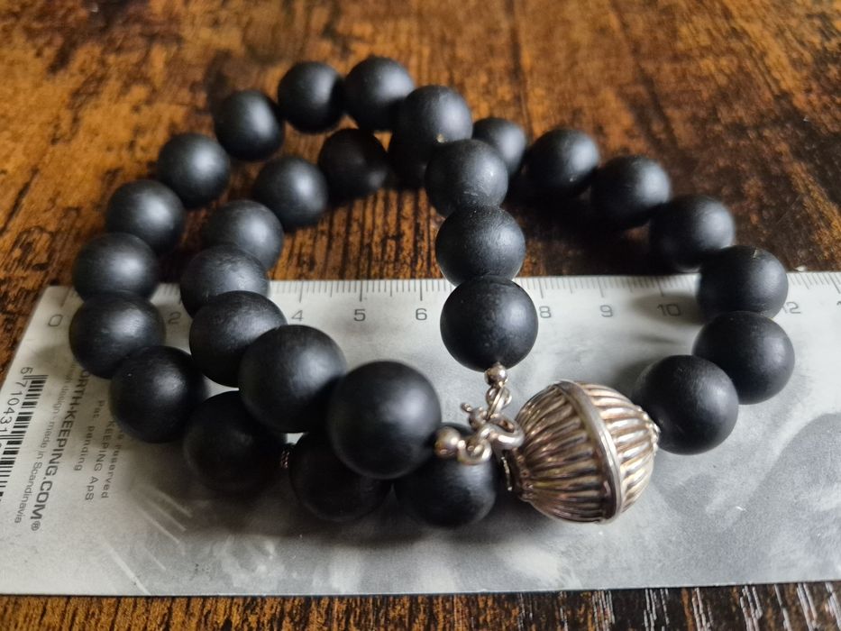 Naszyjnik bursztyn czarny