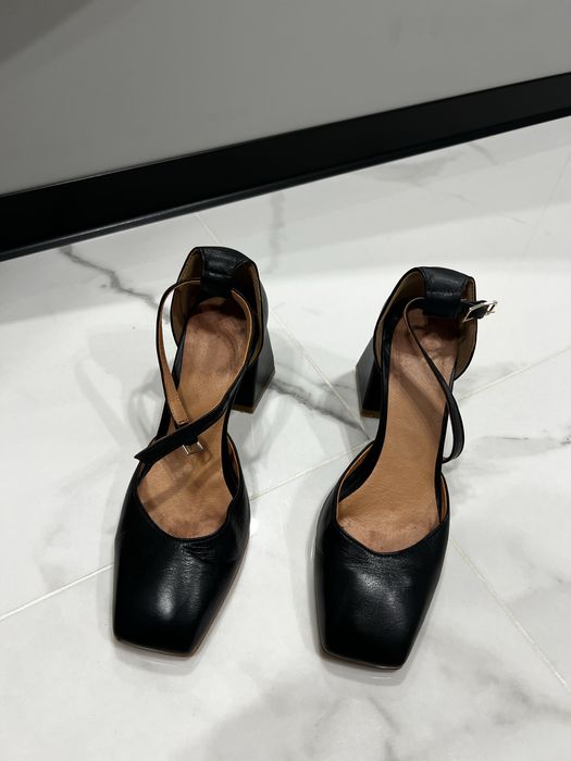 Шкіряні туфлі розмір 37