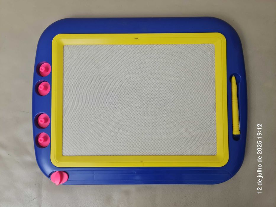 Magnetic painting board64752263947393123