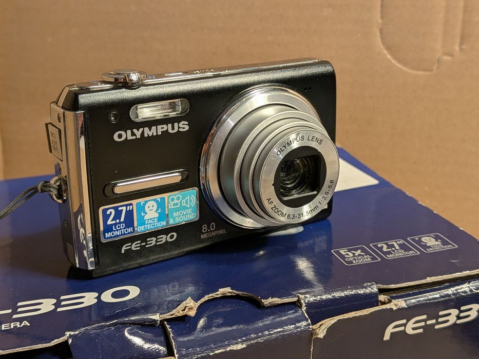 Cyfrówka Retro / Y2K: Olympus FE-330 | Stan Idealny | Serwisowany | Pełen Komplet w Pudełku!