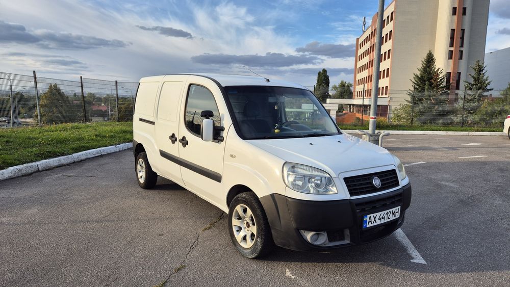 Продам авто Fiat Doblo
