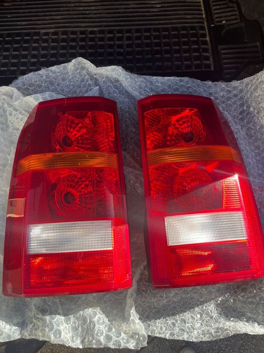Farolins traseiros Land Rover Discovery 3 (2004/2009)