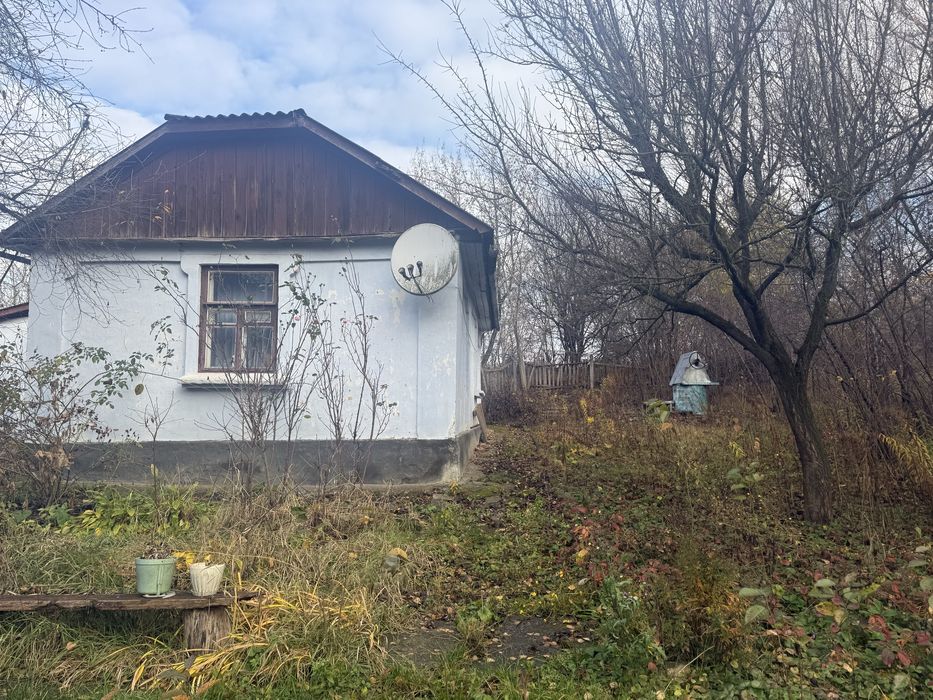 Будинок на окраїні міста Хмільник