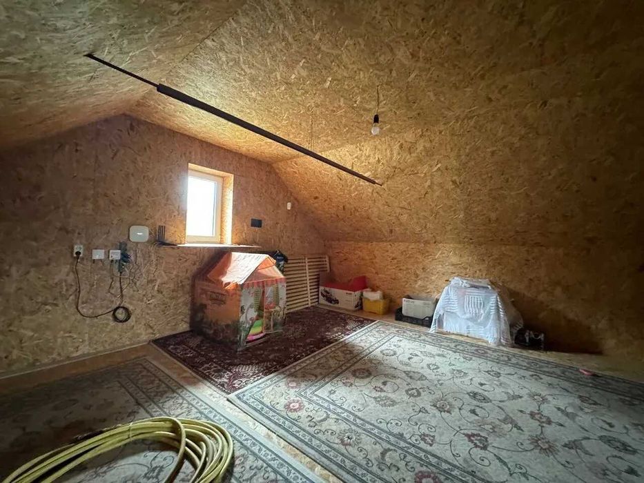 Продається Особняк в садовому товаристві з ділянкою 9 сотих вул. Івасюка