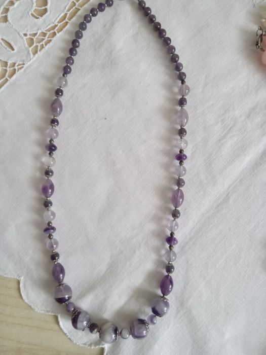 Винтажные бусы из натуоального камня