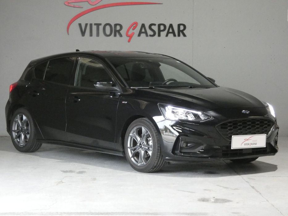 Ford Focus 1.0 EcoBoost MHEV ST-Line