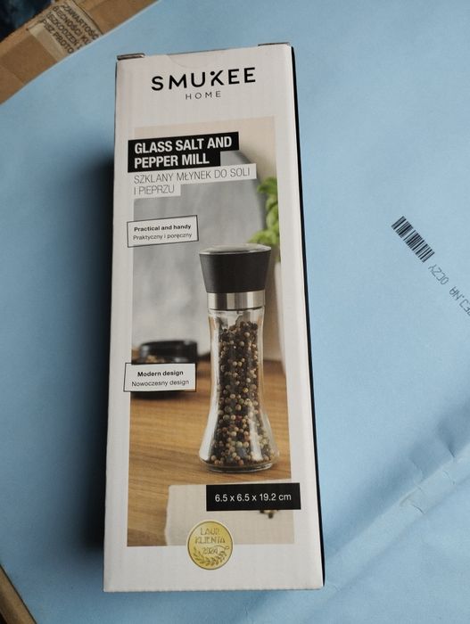 Smukee szklany młynek do soli i pieprzu