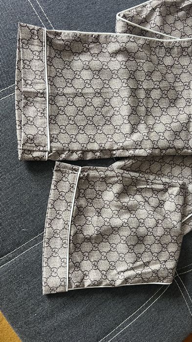 Брючки Gucci розмір M