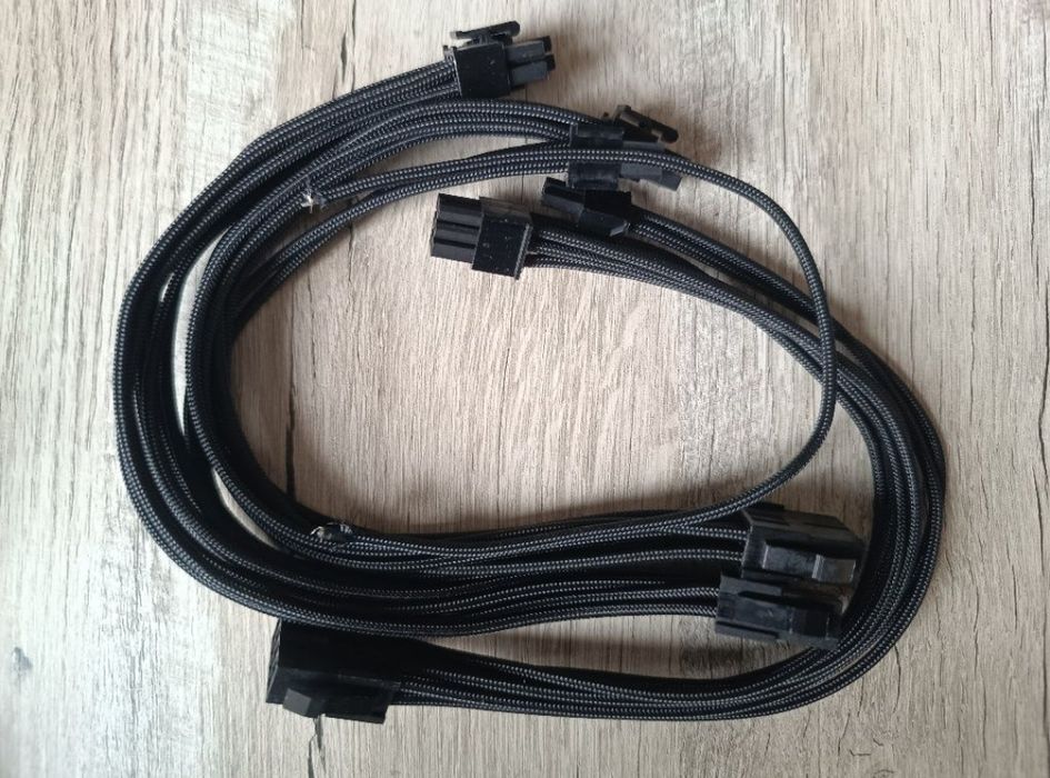 Кабелі живлення PCI-E 6+2 pin для відеокарти (sleeved, чорні)