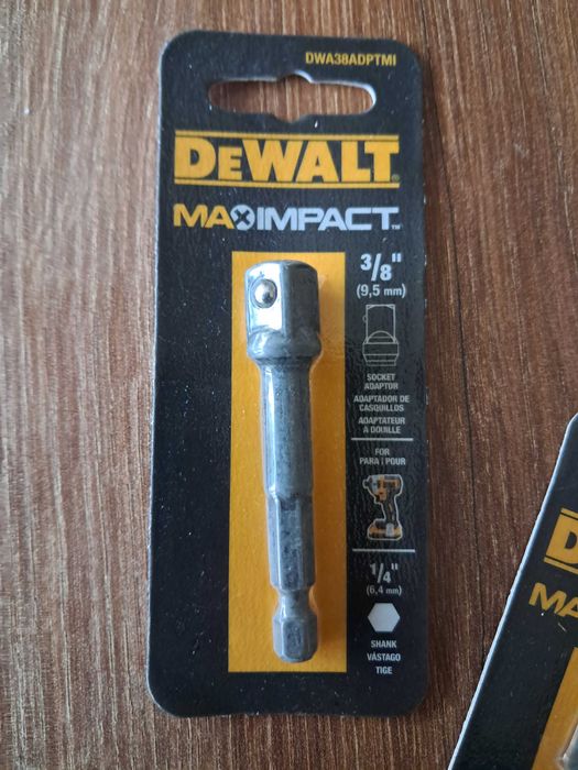 10 szt. nowych przejściówek dewalt 1/4" na 3/8"
