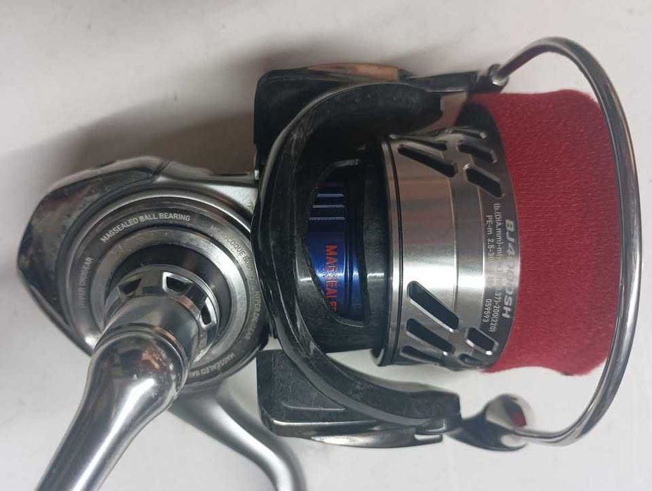 Daiwa Saltiga BJ 4000SH, Japão