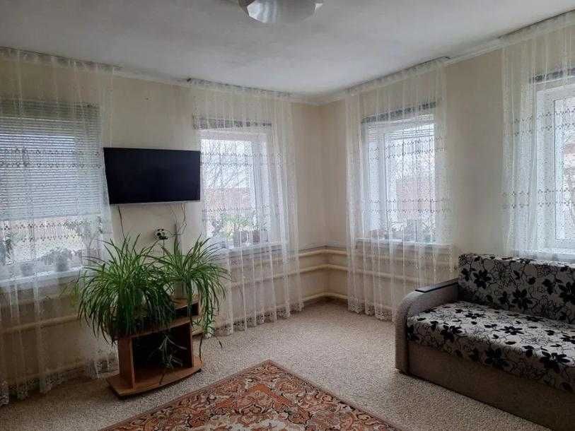 Добротный дом в Каменной Яруге